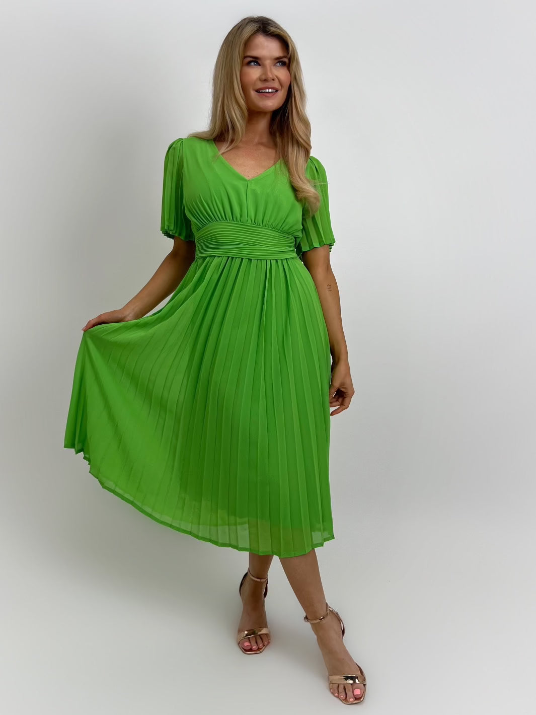 Kate & Pippa Hannah Short Sleeve Midi Dress In Green-Nicola Ross